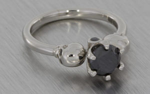 Black Diamond Skull Ring