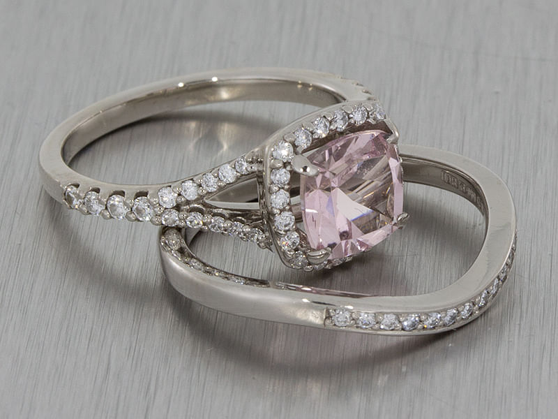 How to Match a Wedding Band to Your Custom Engagement Ring