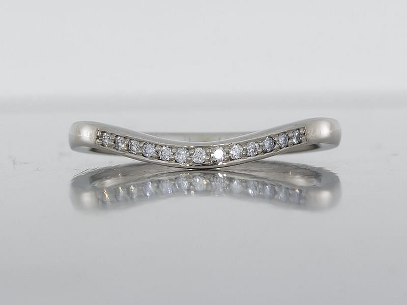 durham rose palladium diamond set band contourd to fit the engagement ring wb
